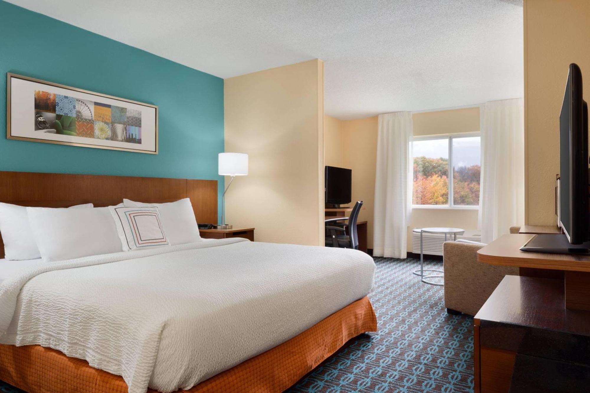 Fairfield Inn & Suites Youngstown Boardman Poland Exterior photo